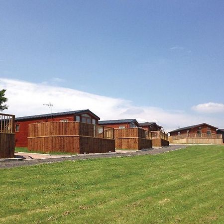 Weston Wood Lodges Melbourne  Exteriör bild